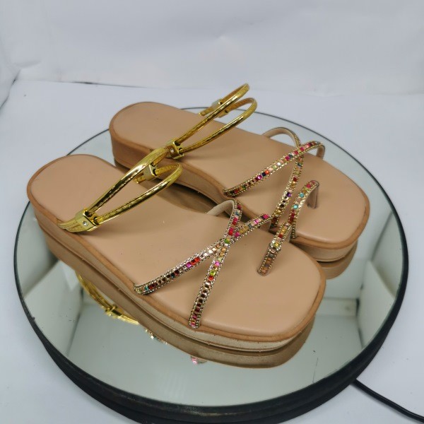 PAPETE BIANCA BEGE A VISTA R$29,90