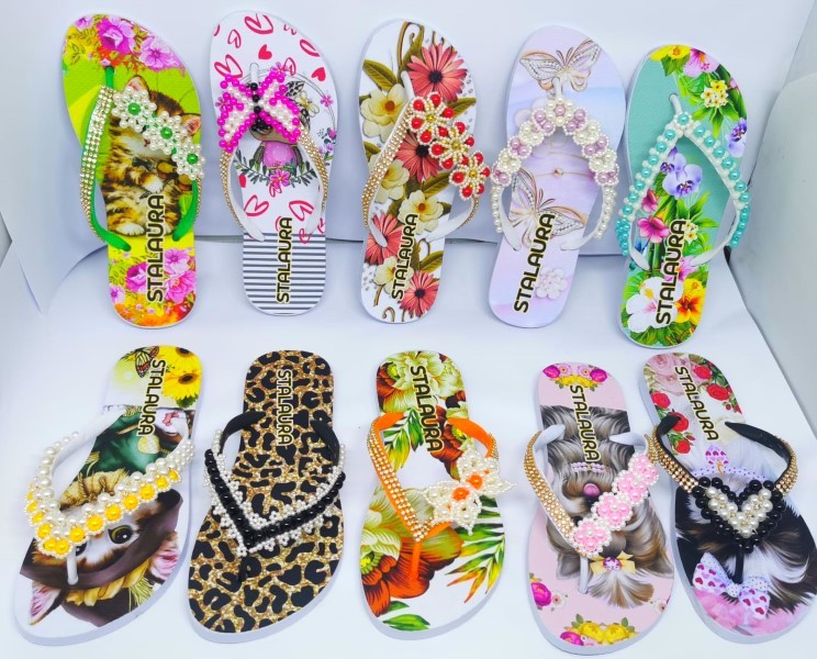CHINELO - ESTAMPADO - BORDADO A MÃO 